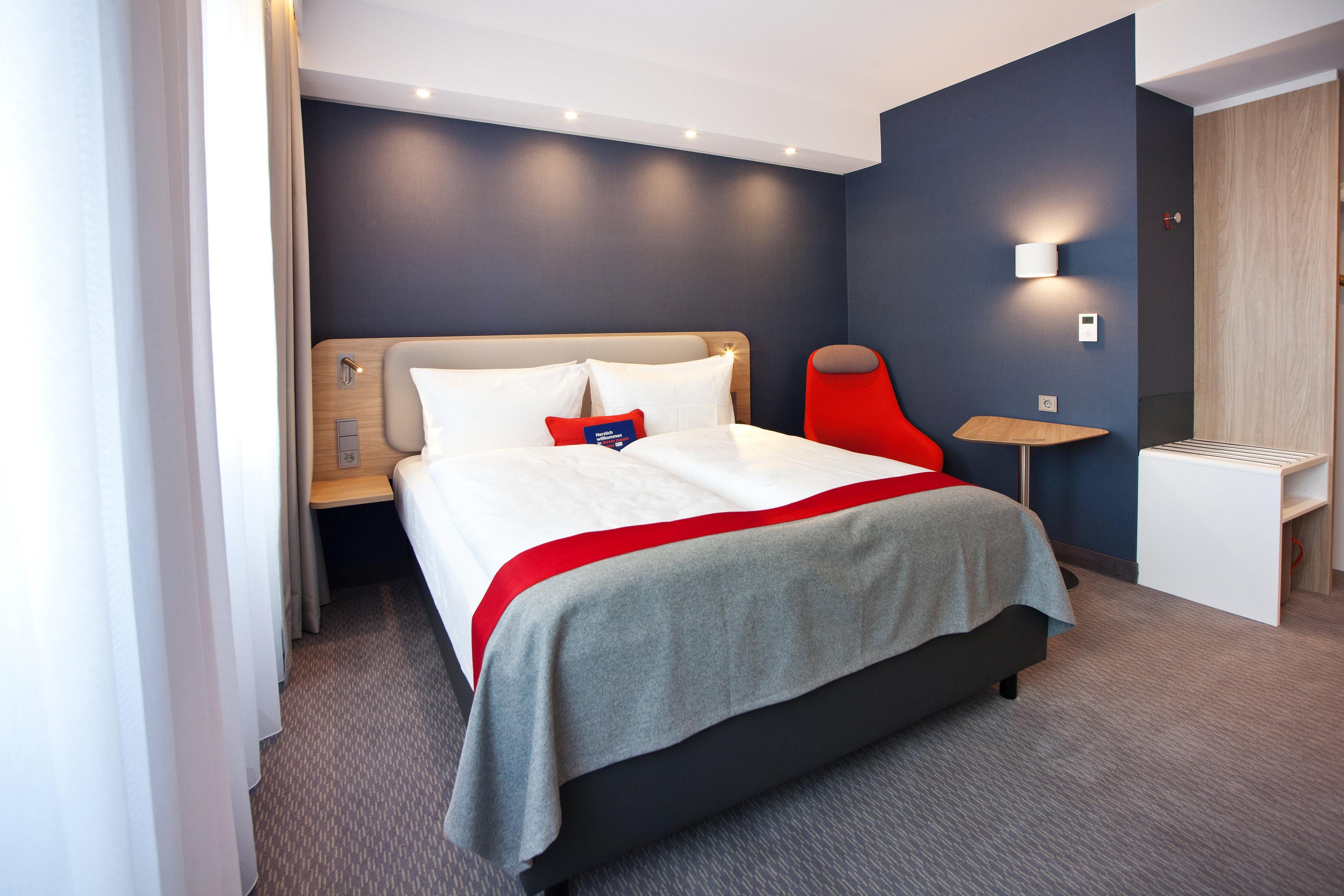 Express - By Ihg 3*