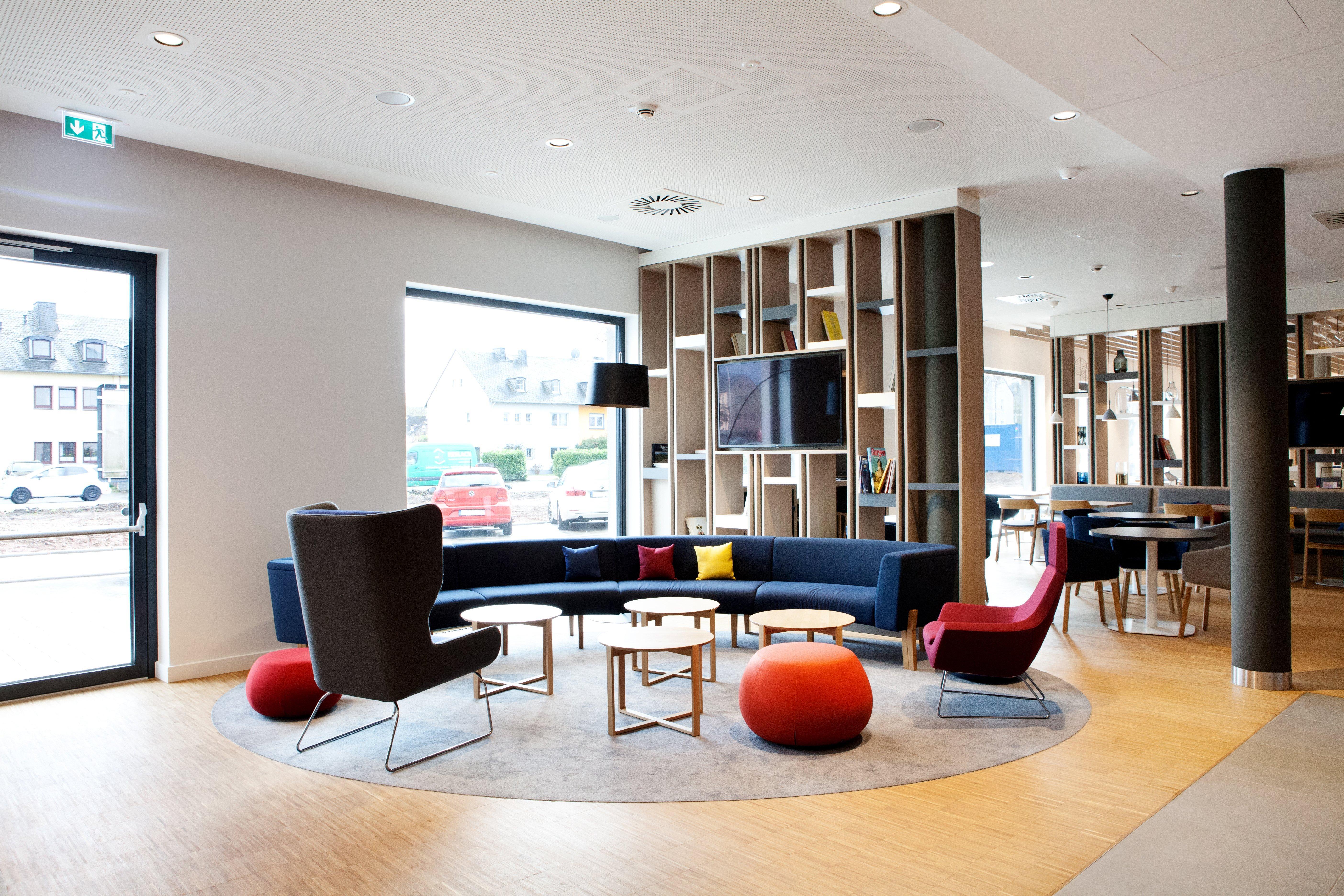 Express - By Ihg Hotel 3*